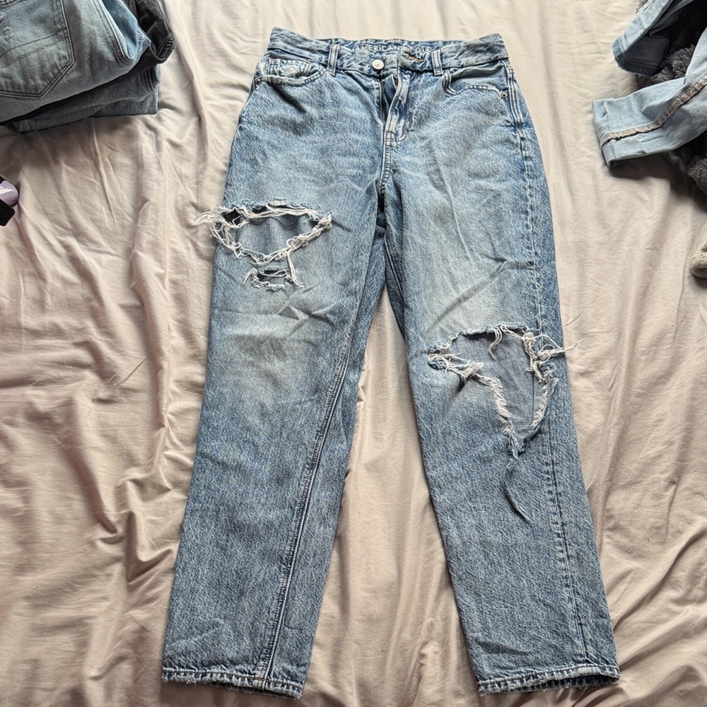 American Eagle Outfitters Blue Distressed Straight Leg Jeans